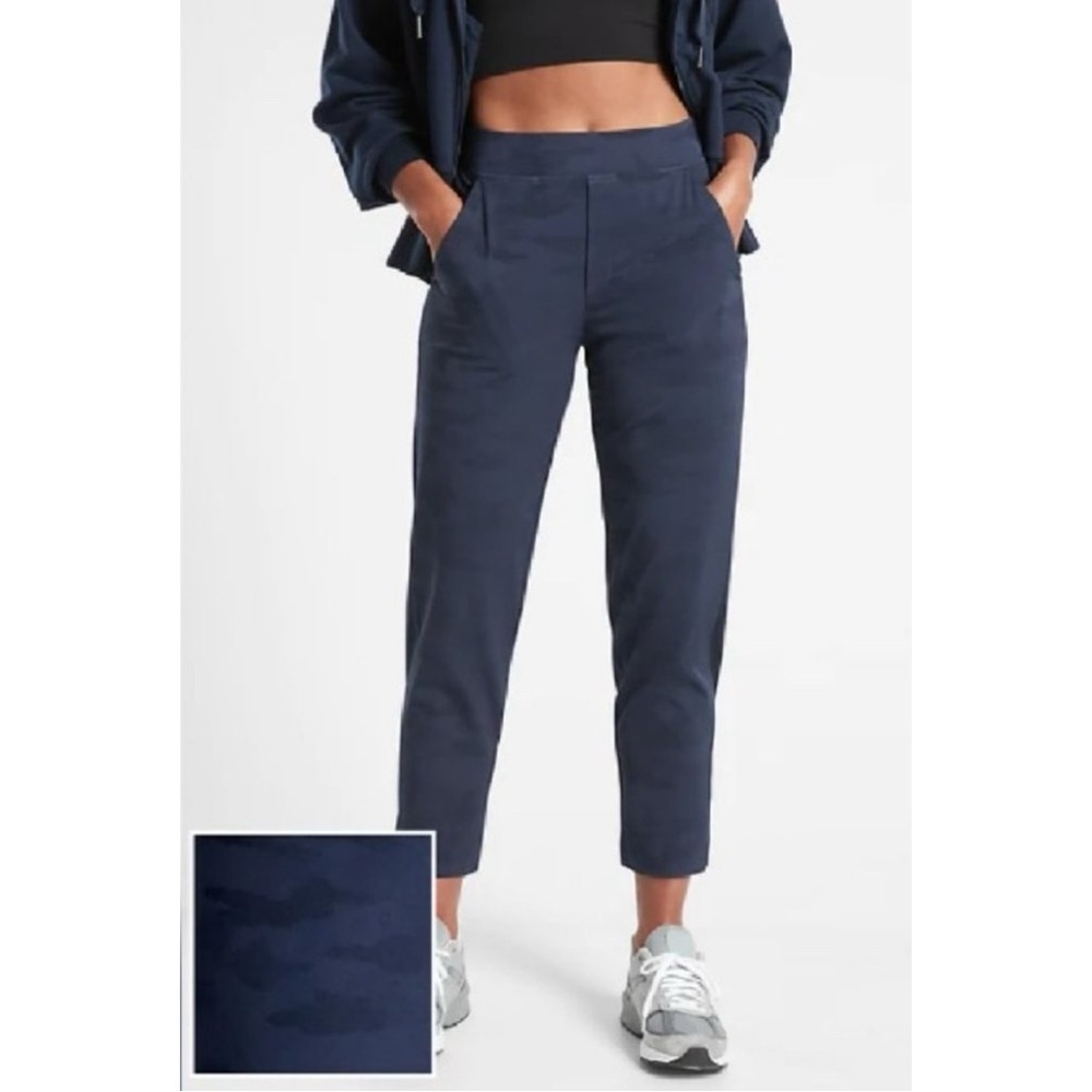 Athleta Brooklyn Ankle Navy Blue Camo Pant Sz 4